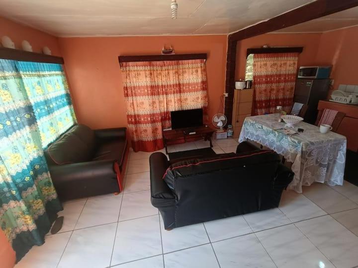 Kapeta Cabin Nuku'alofa Buitenkant foto